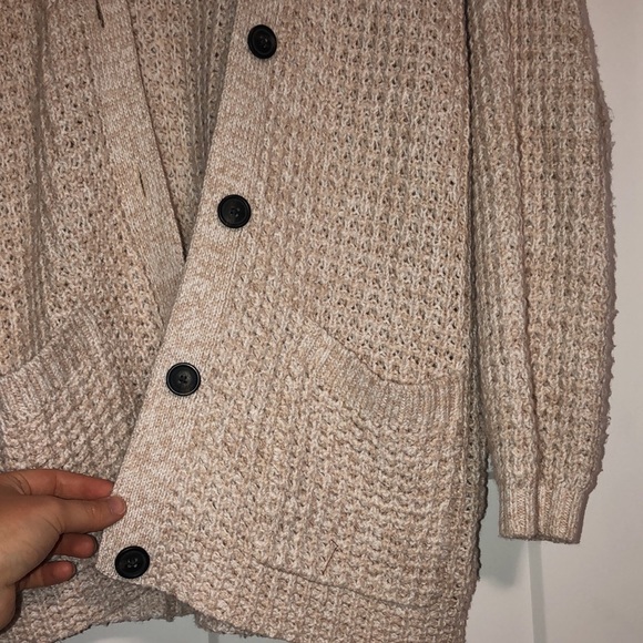 American Eagle Cardigan - Picture 4 of 7